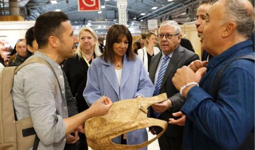 La solution d’Arsayo pour éviter les pickpockets : un sac à dos breveté et récompensé au concours Lépine