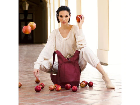 lianapressfile-1744097901619.png